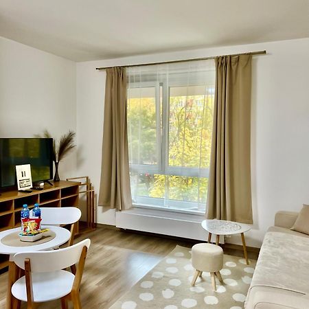 Lia Apartman - Private Parking 布拉迪斯拉发 外观 照片