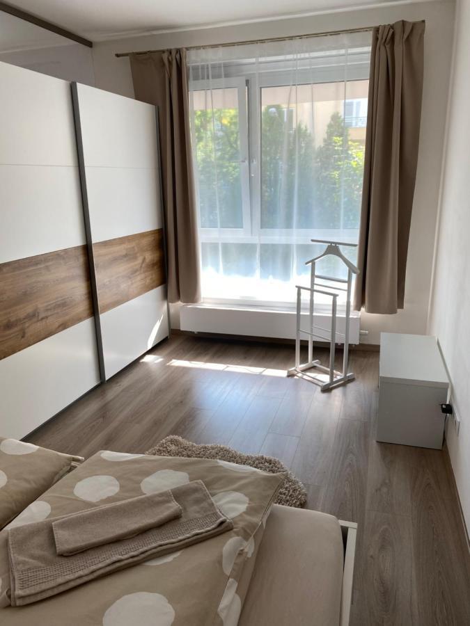 Lia Apartman - Private Parking 布拉迪斯拉发 外观 照片