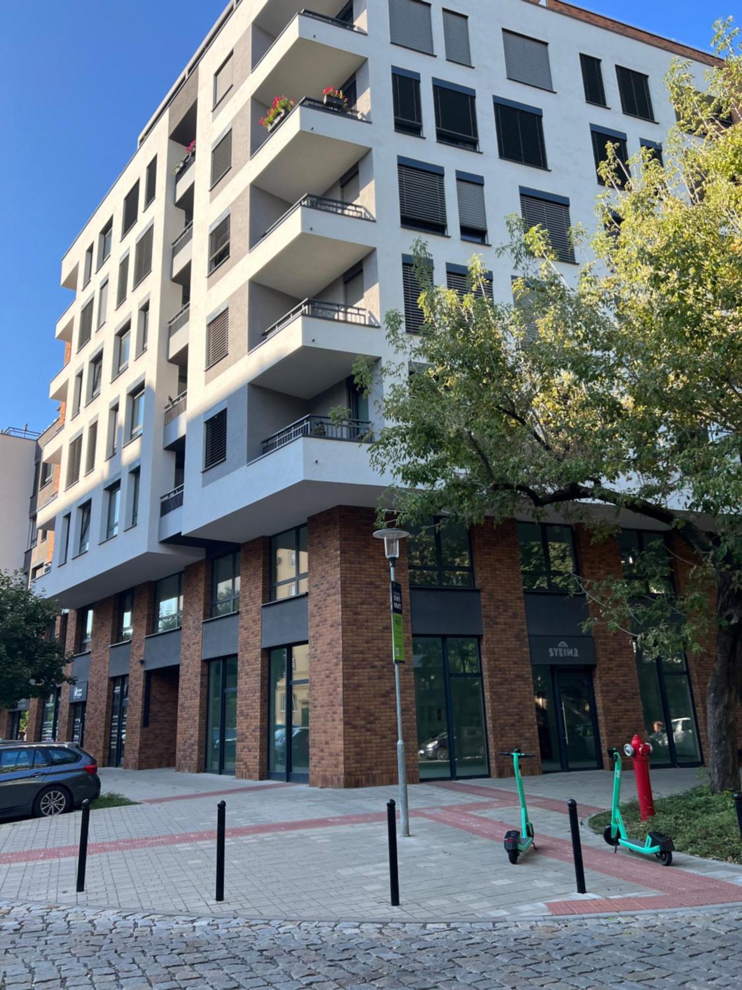 Lia Apartman - Private Parking 布拉迪斯拉发 外观 照片